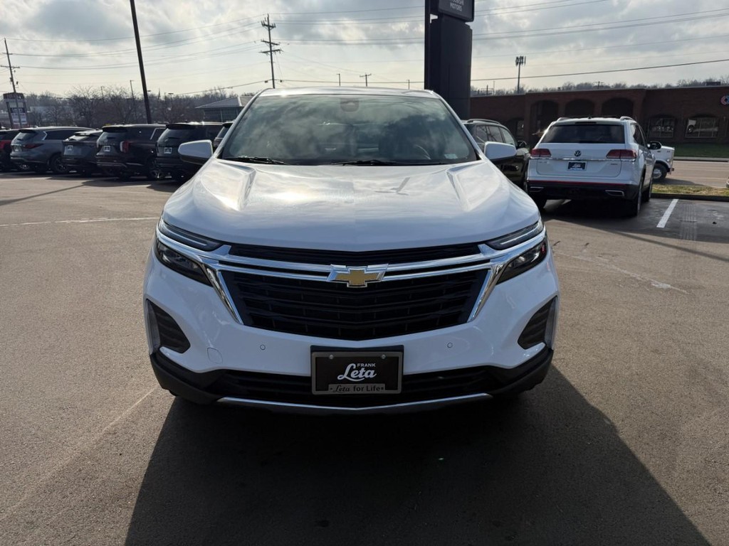 Chevrolet Equinox Vehicle Full-screen Gallery Image 09