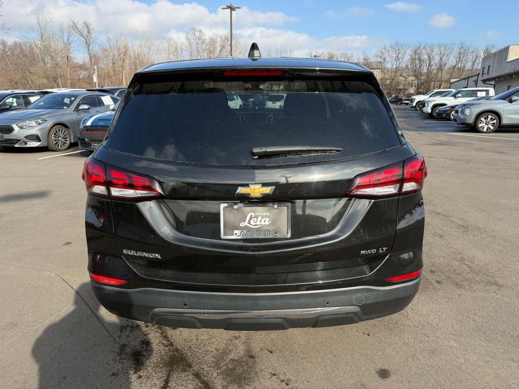 Chevrolet Equinox Vehicle Full-screen Gallery Image 08