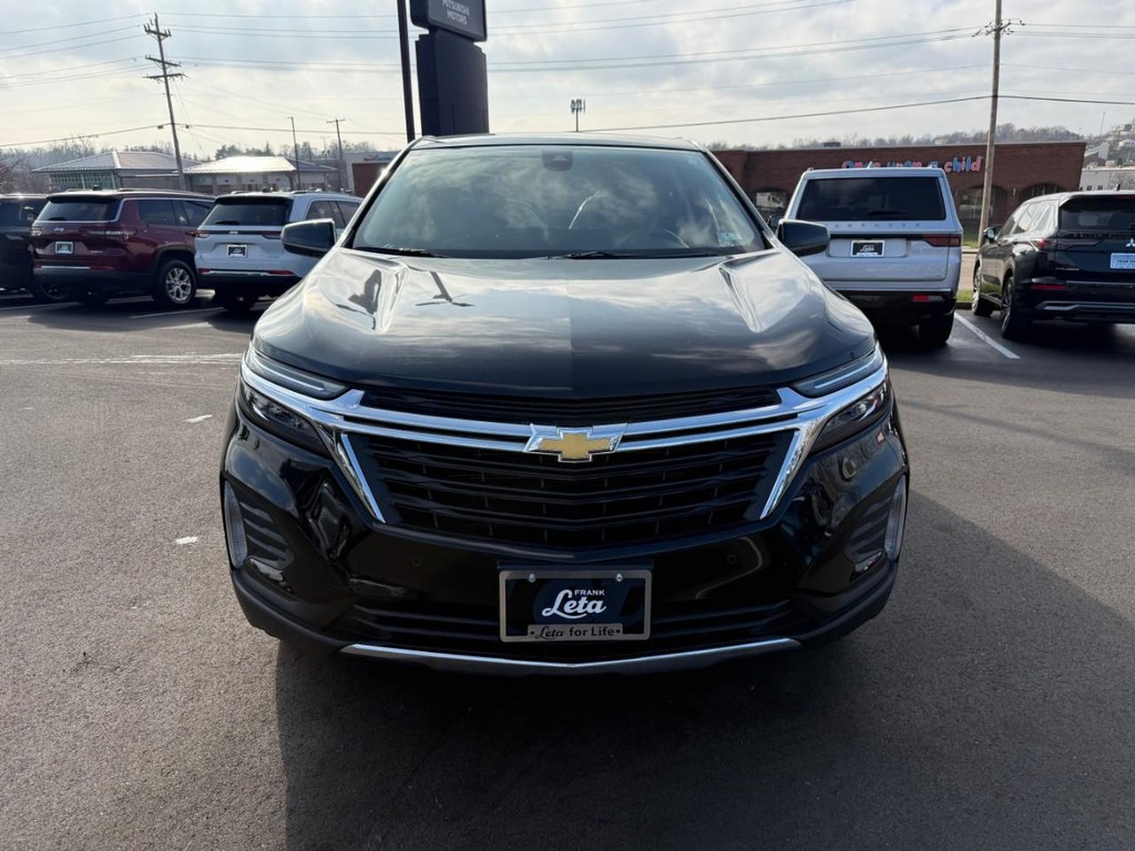 Chevrolet Equinox Vehicle Full-screen Gallery Image 10