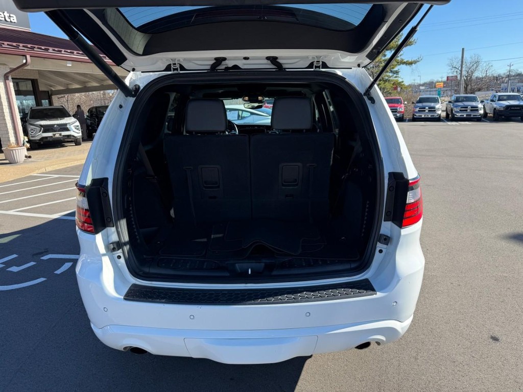 Dodge Durango Vehicle Full-screen Gallery Image 06