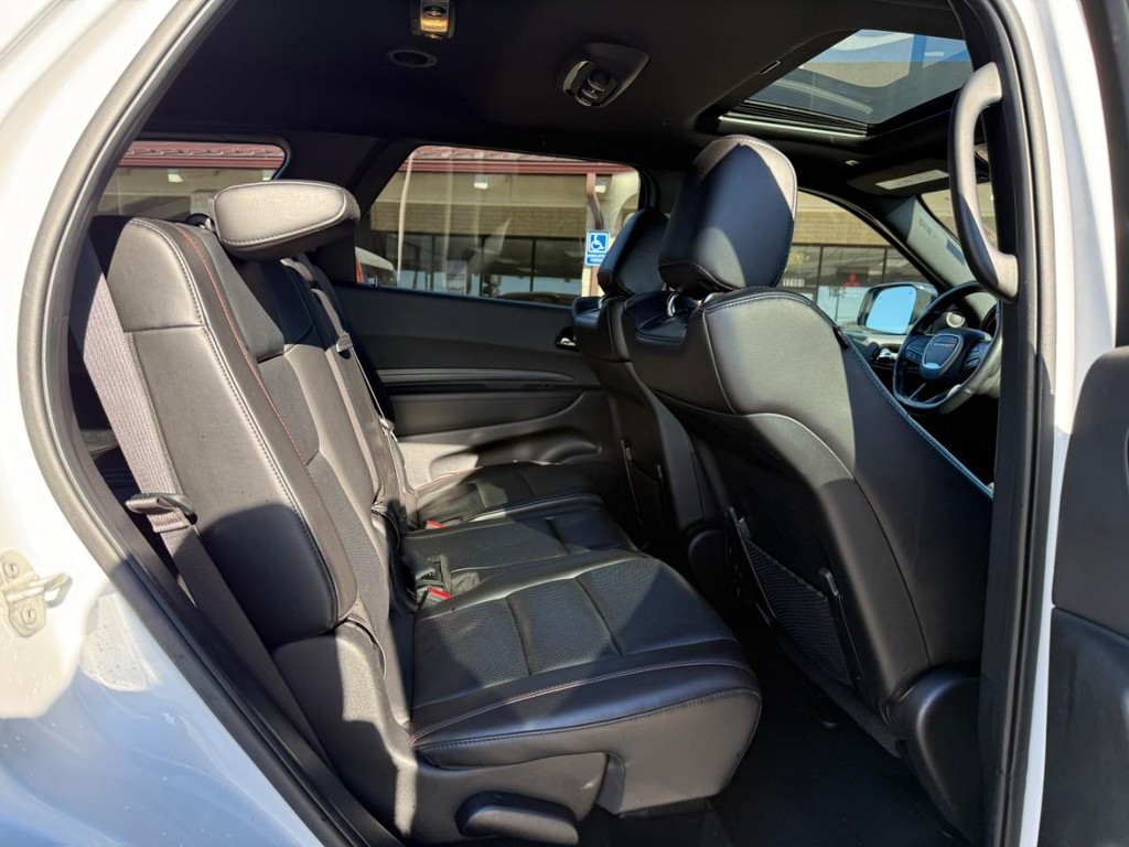 Dodge Durango Vehicle Full-screen Gallery Image 10
