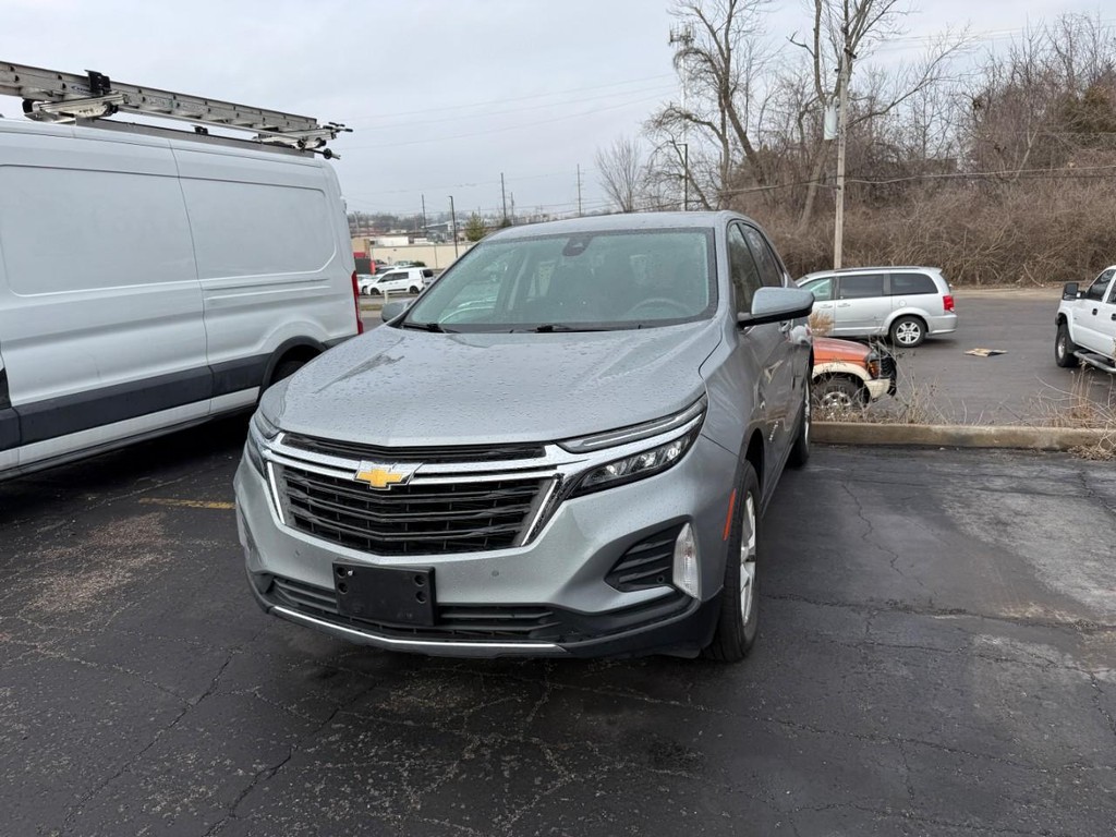 Chevrolet Equinox Vehicle Full-screen Gallery Image 04