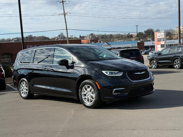 more details - chrysler pacifica