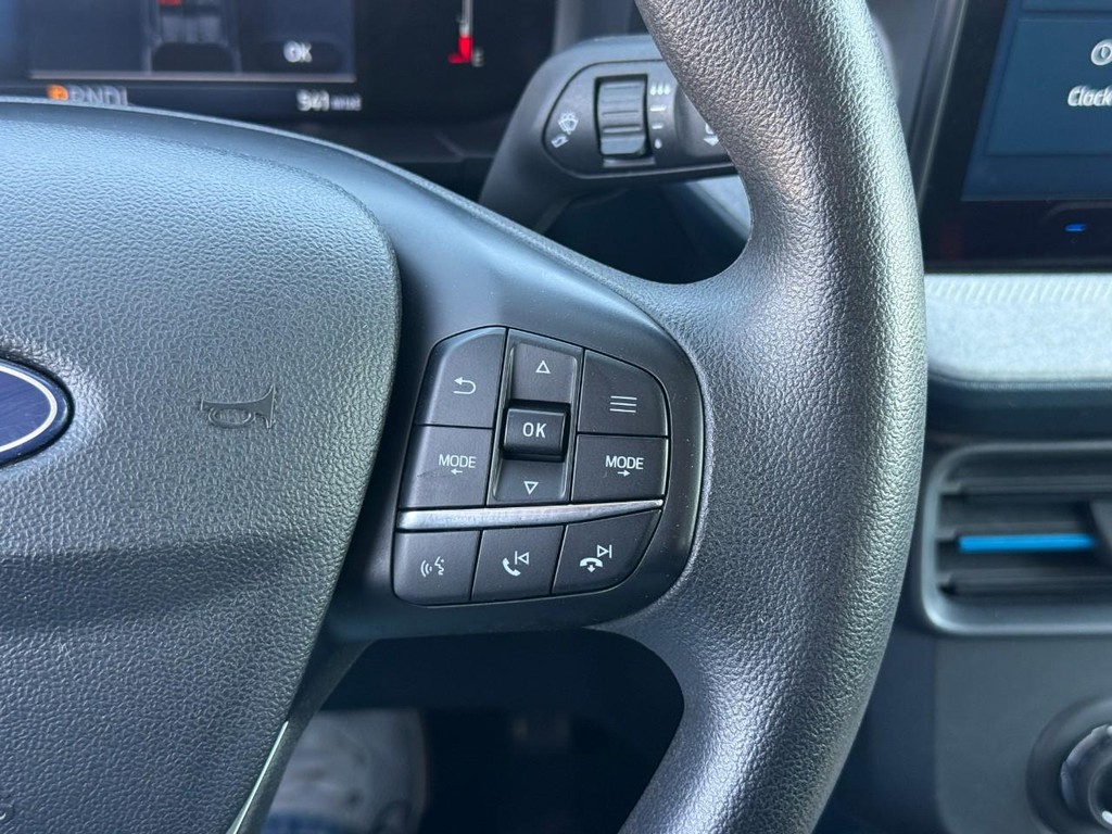 Ford Maverick Vehicle Full-screen Gallery Image 20