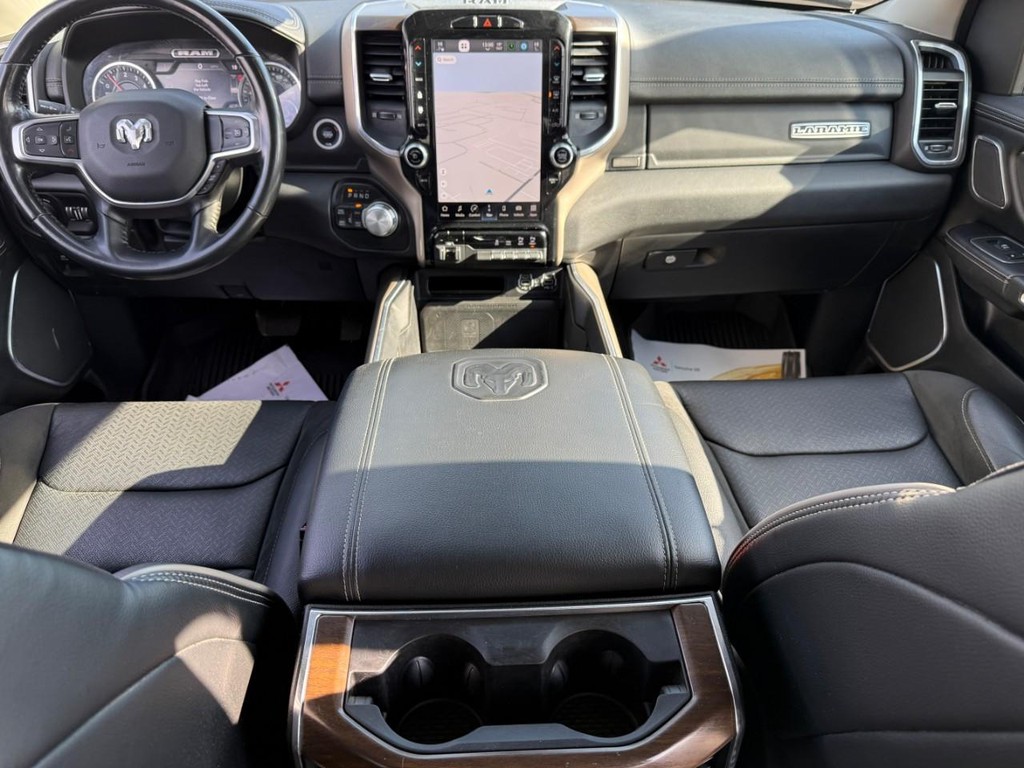 Ram 1500 Vehicle Full-screen Gallery Image 11