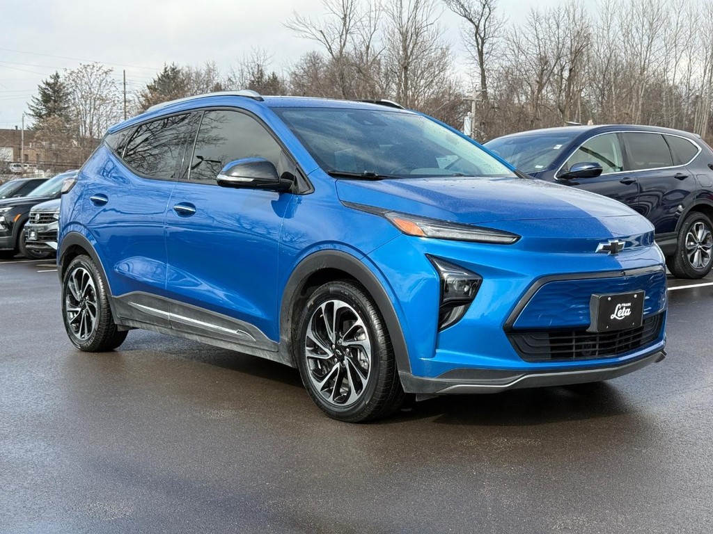 Chevrolet Bolt EUV Vehicle Full-screen Gallery Image 01