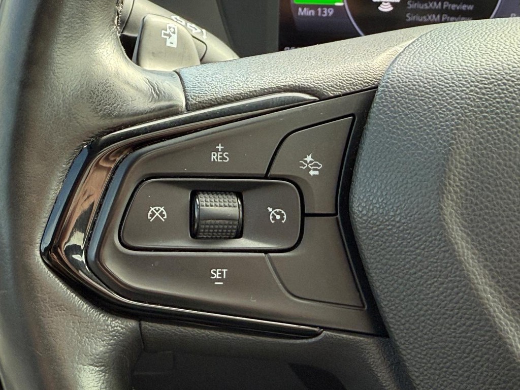 Chevrolet Bolt EUV Vehicle Full-screen Gallery Image 14