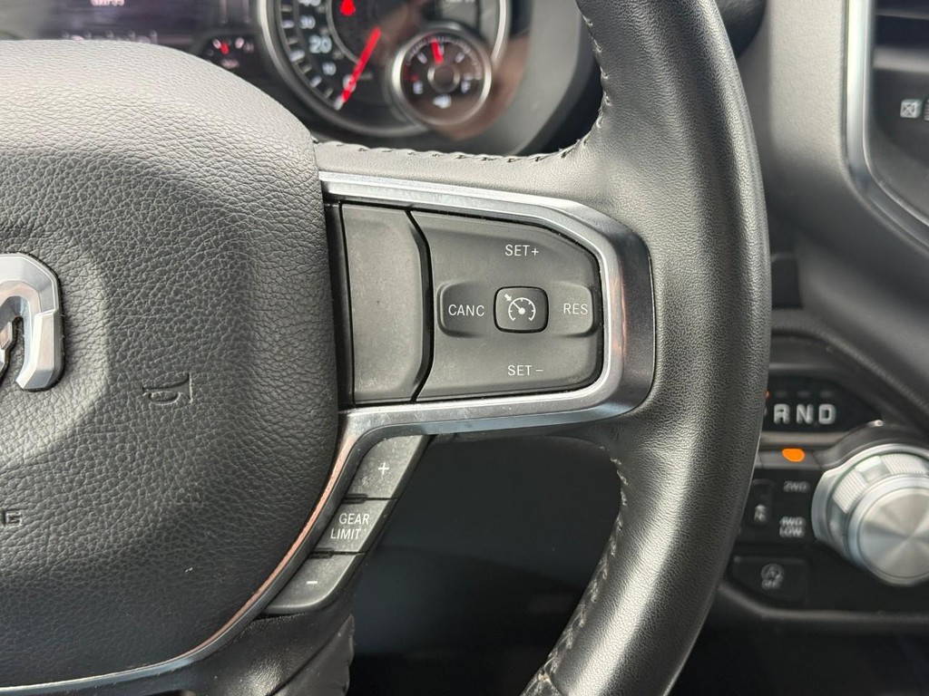 Ram 1500 Vehicle Full-screen Gallery Image 20