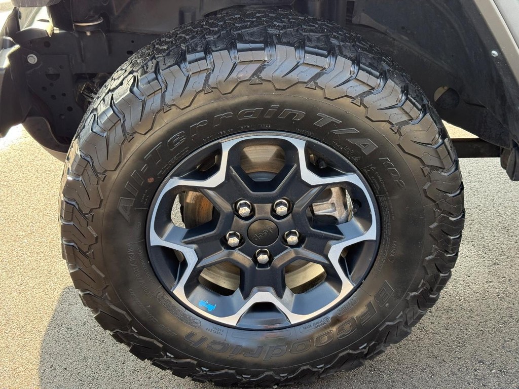 Jeep Wrangler 4xe Vehicle Full-screen Gallery Image 08