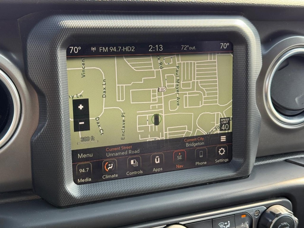 Jeep Wrangler 4xe Vehicle Full-screen Gallery Image 18