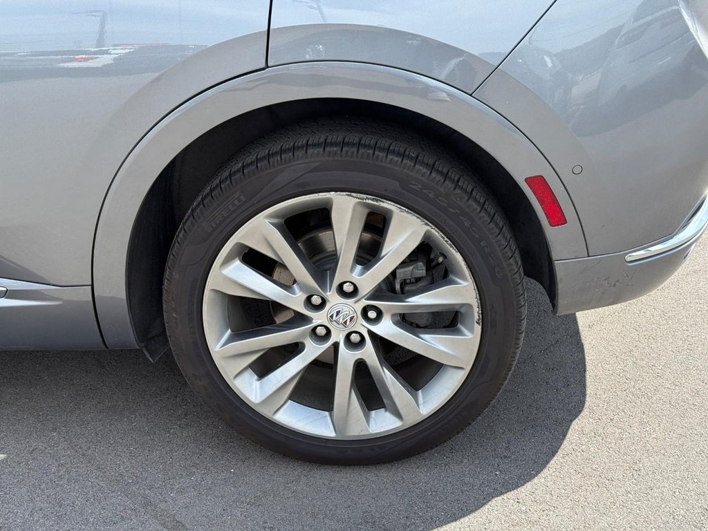 Buick Envision Vehicle Full-screen Gallery Image 05