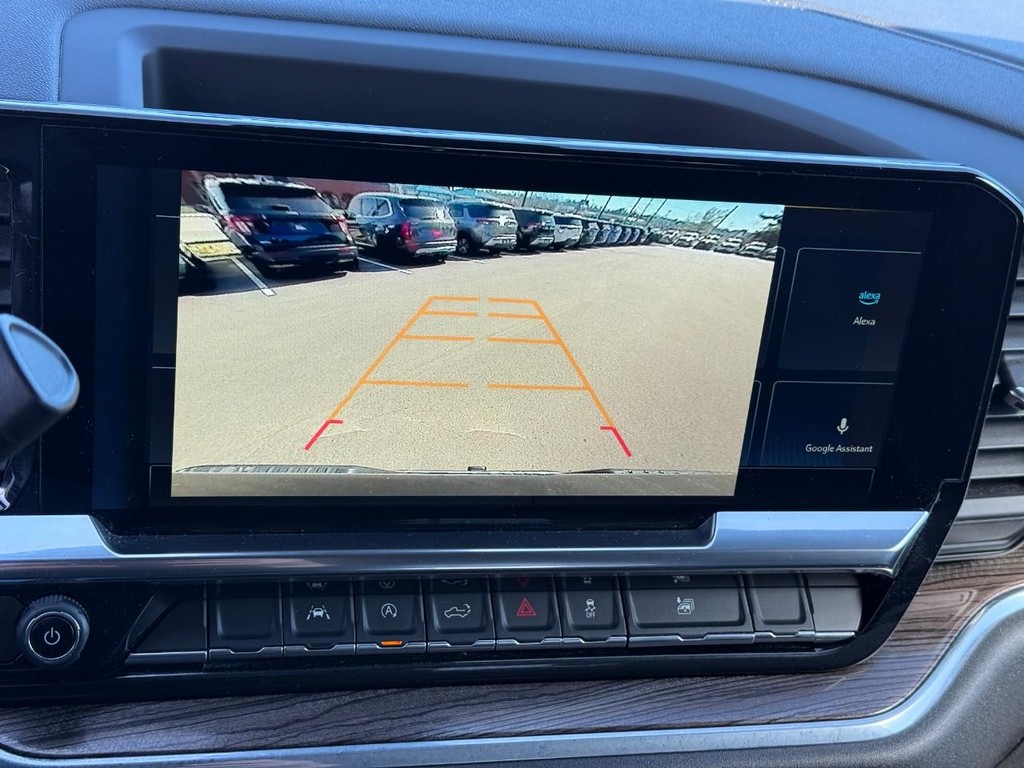 Chevrolet Silverado 1500 Vehicle Full-screen Gallery Image 20