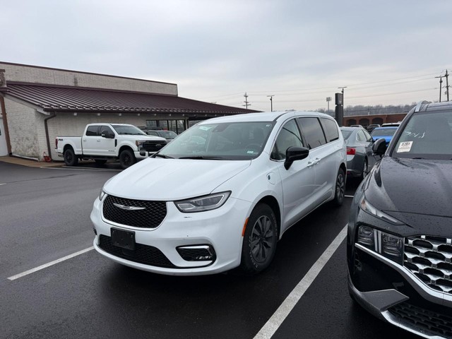 more details - chrysler pacifica