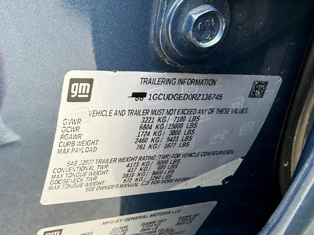 Chevrolet Silverado 1500 Vehicle Full-screen Gallery Image 22