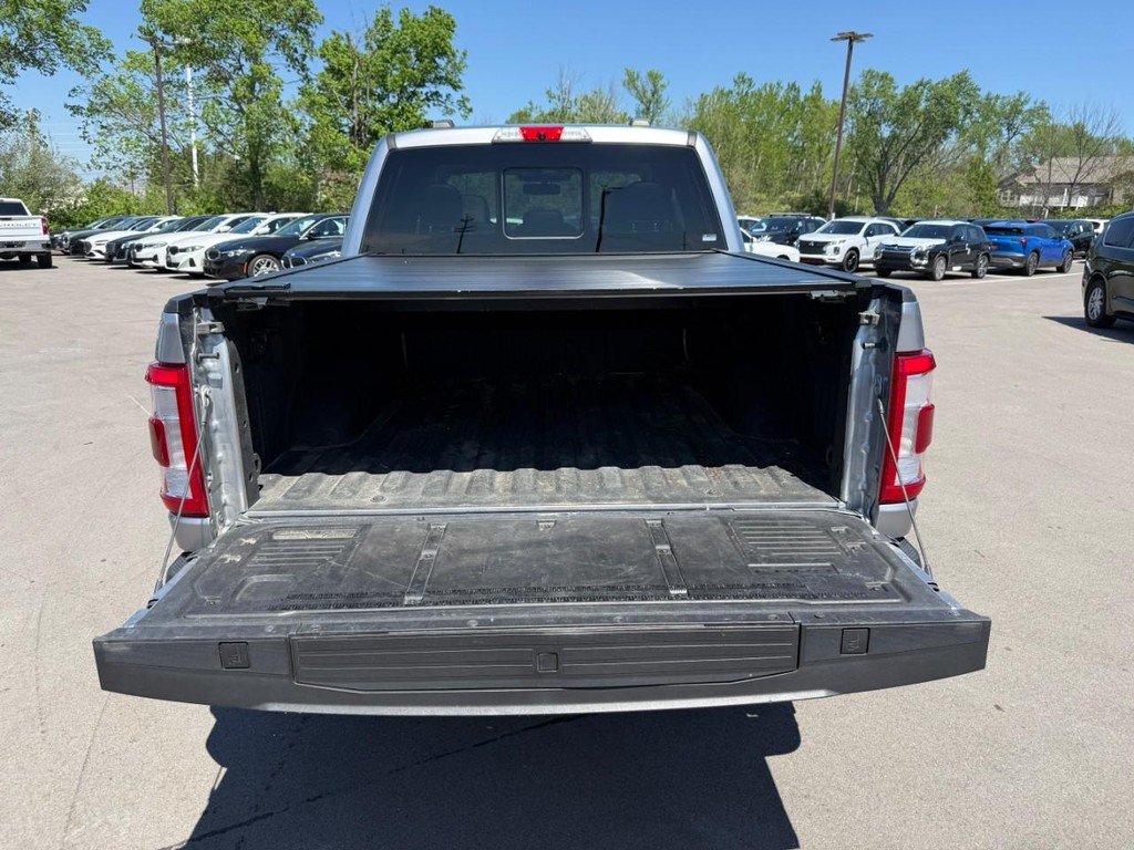 Ford F-150 Vehicle Full-screen Gallery Image 06