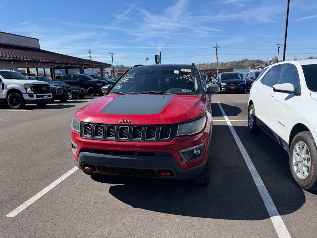 Jeep Compass Vehicle Full-screen Gallery Image 04