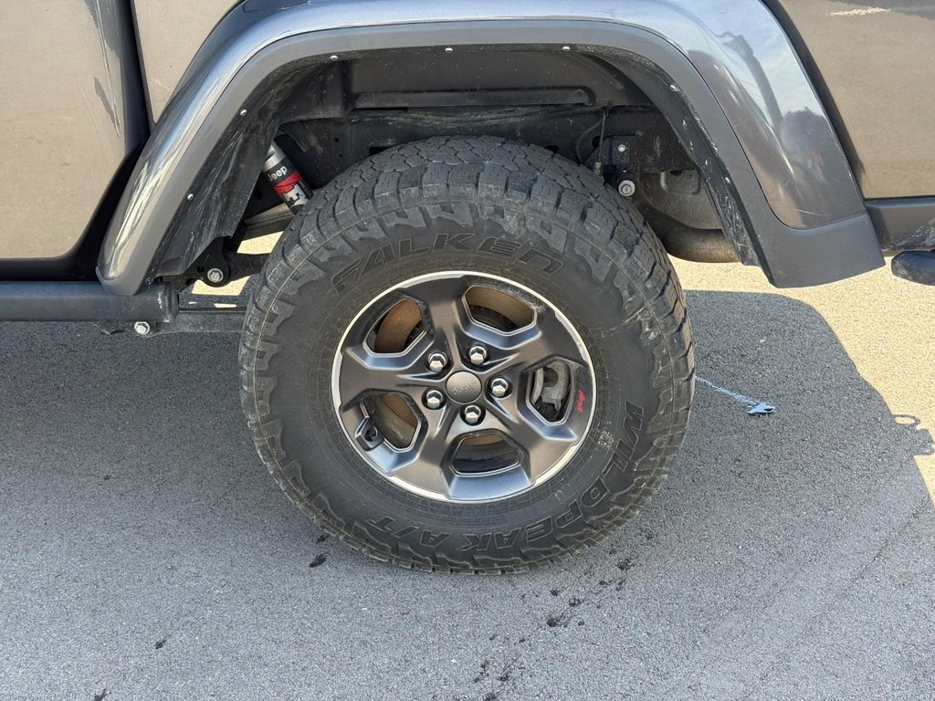 Jeep Gladiator Vehicle Full-screen Gallery Image 05