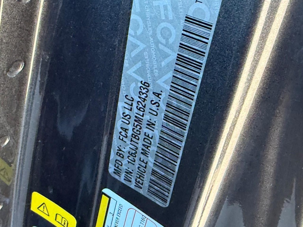 Jeep Gladiator Vehicle Full-screen Gallery Image 22