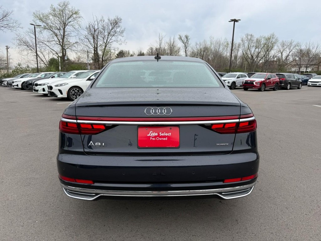 Audi A8 L Vehicle Full-screen Gallery Image 06