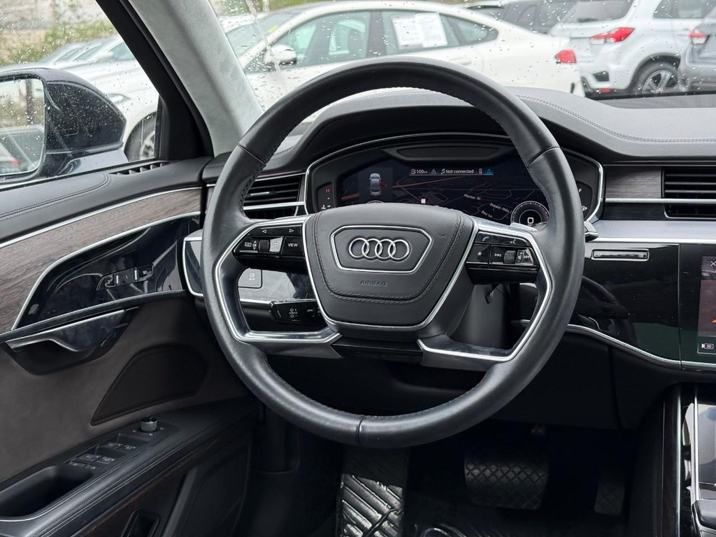 Audi A8 L Vehicle Full-screen Gallery Image 12
