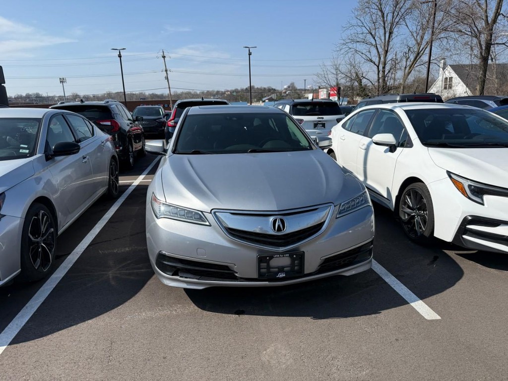 Acura TLX Vehicle Full-screen Gallery Image 04