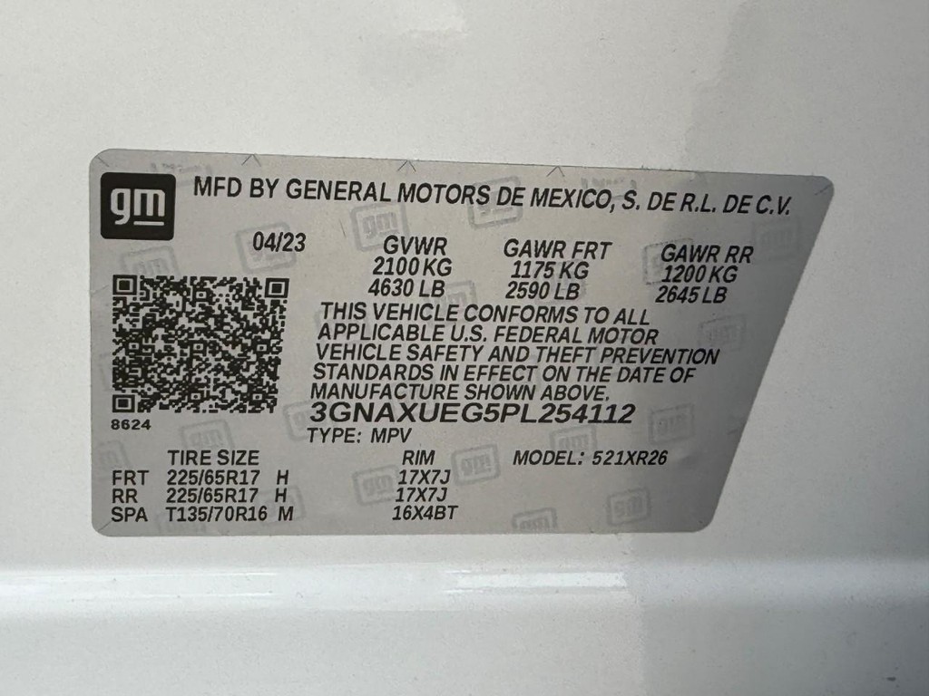 Chevrolet Equinox Vehicle Full-screen Gallery Image 24