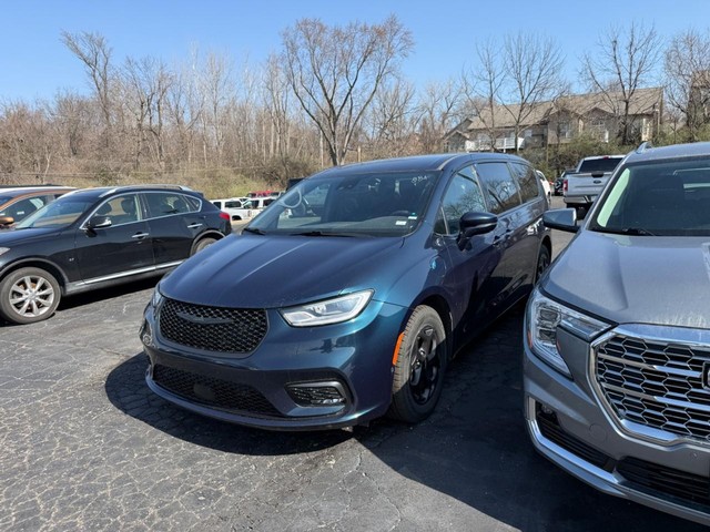 more details - chrysler pacifica