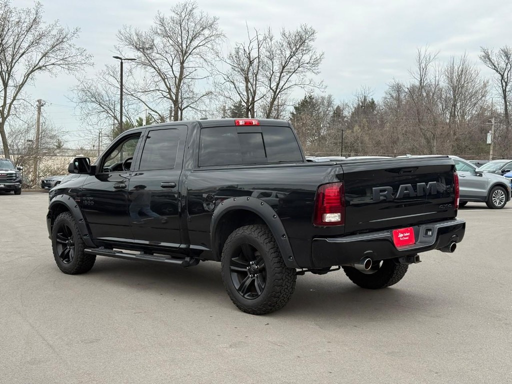 Ram 1500 Vehicle Full-screen Gallery Image 04