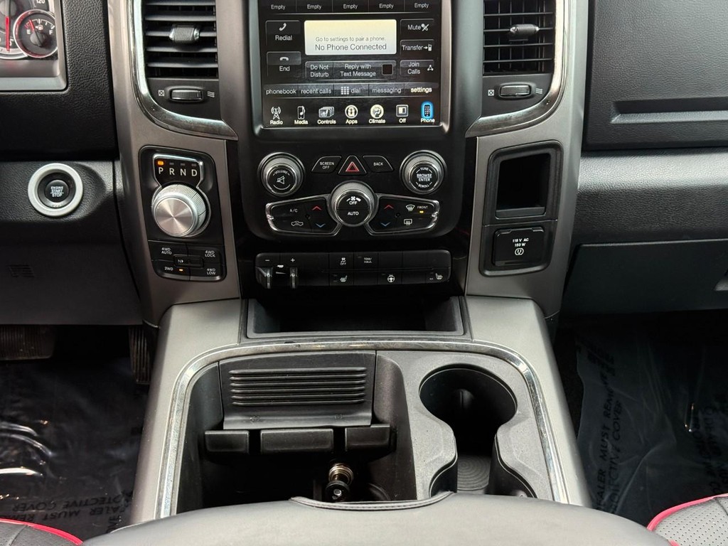 Ram 1500 Vehicle Full-screen Gallery Image 14