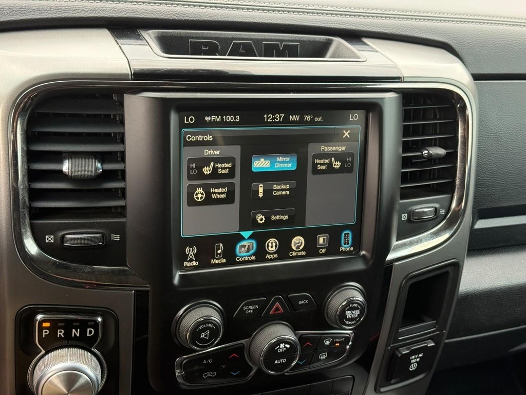 Ram 1500 Vehicle Full-screen Gallery Image 22
