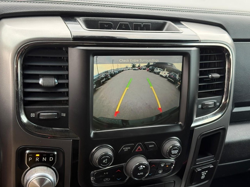 Ram 1500 Vehicle Full-screen Gallery Image 23