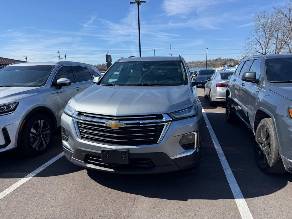 Chevrolet Traverse Vehicle Full-screen Gallery Image 04