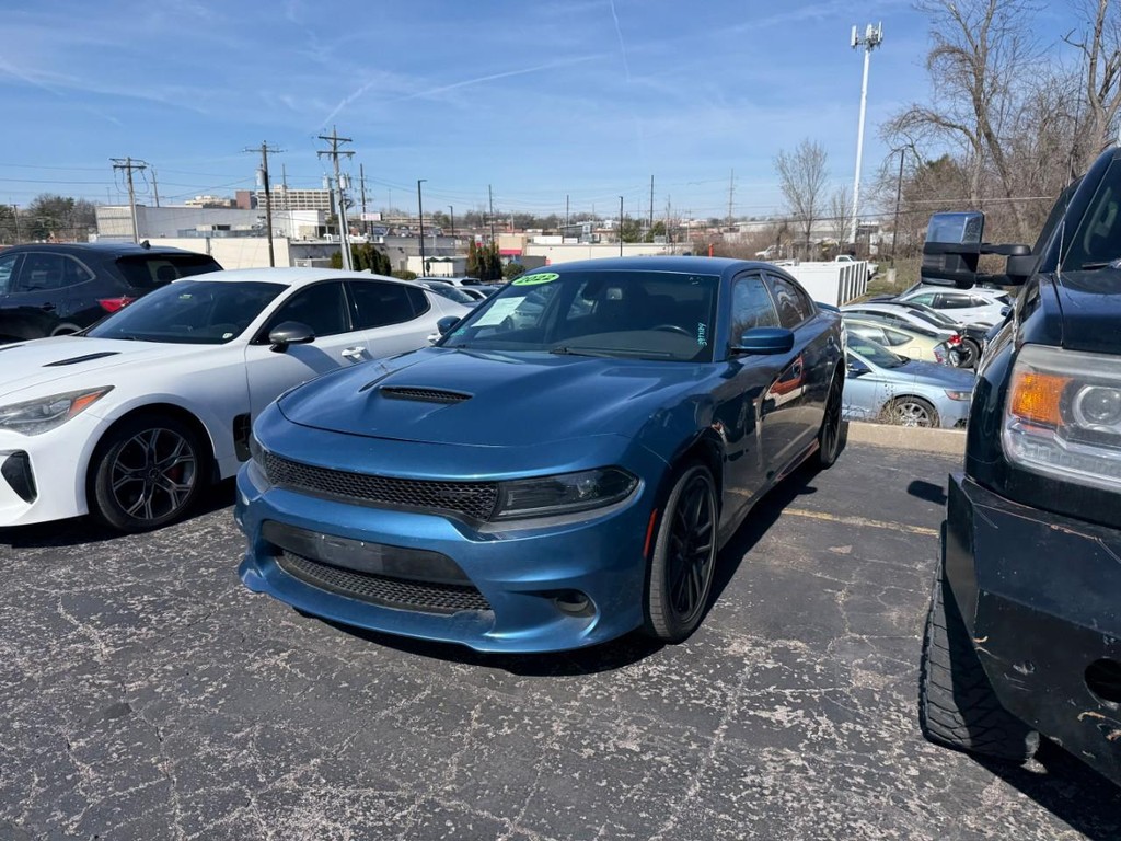 Dodge Charger Vehicle Full-screen Gallery Image 02
