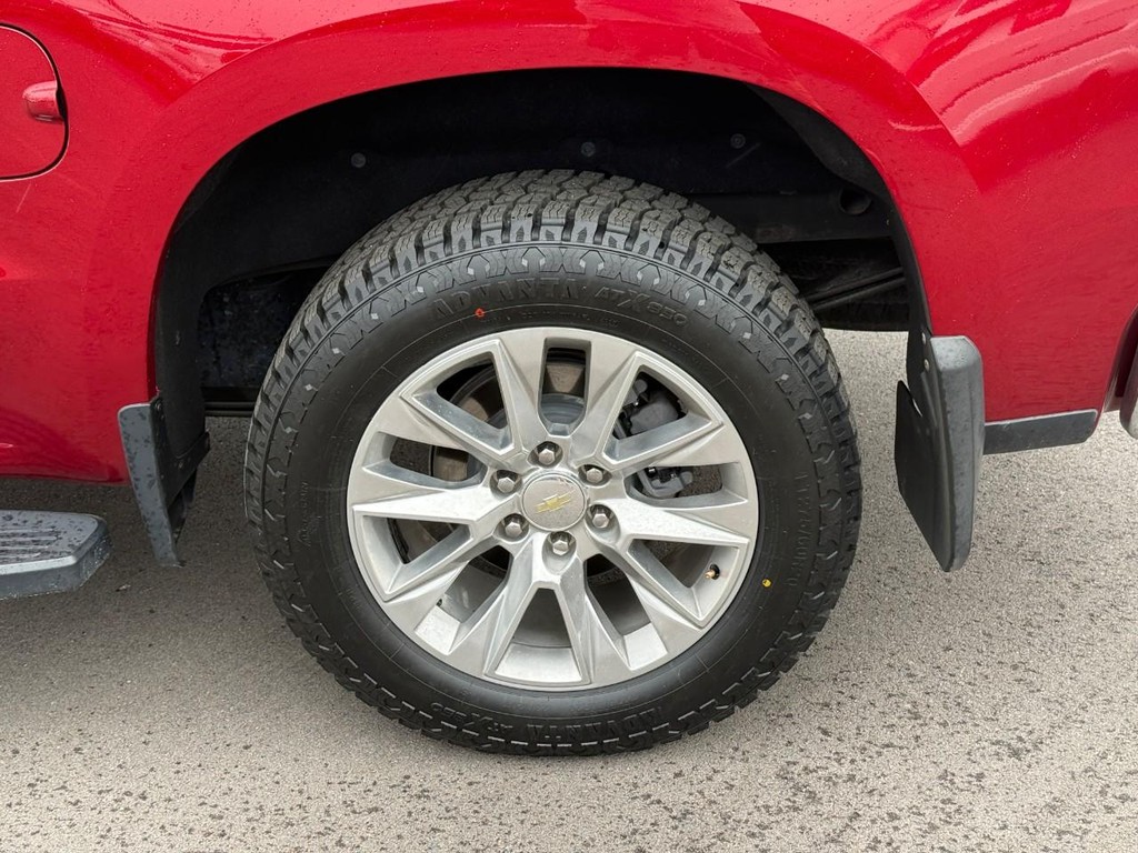 Chevrolet Silverado 1500 Vehicle Full-screen Gallery Image 05