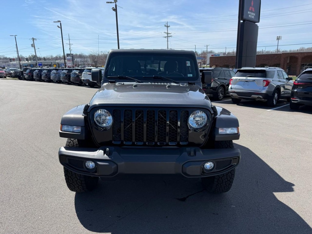 Jeep Gladiator Vehicle Full-screen Gallery Image 09