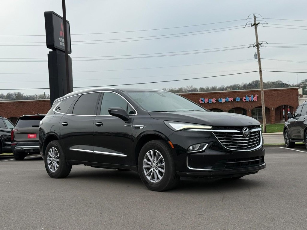 Buick Enclave Vehicle Full-screen Gallery Image 01