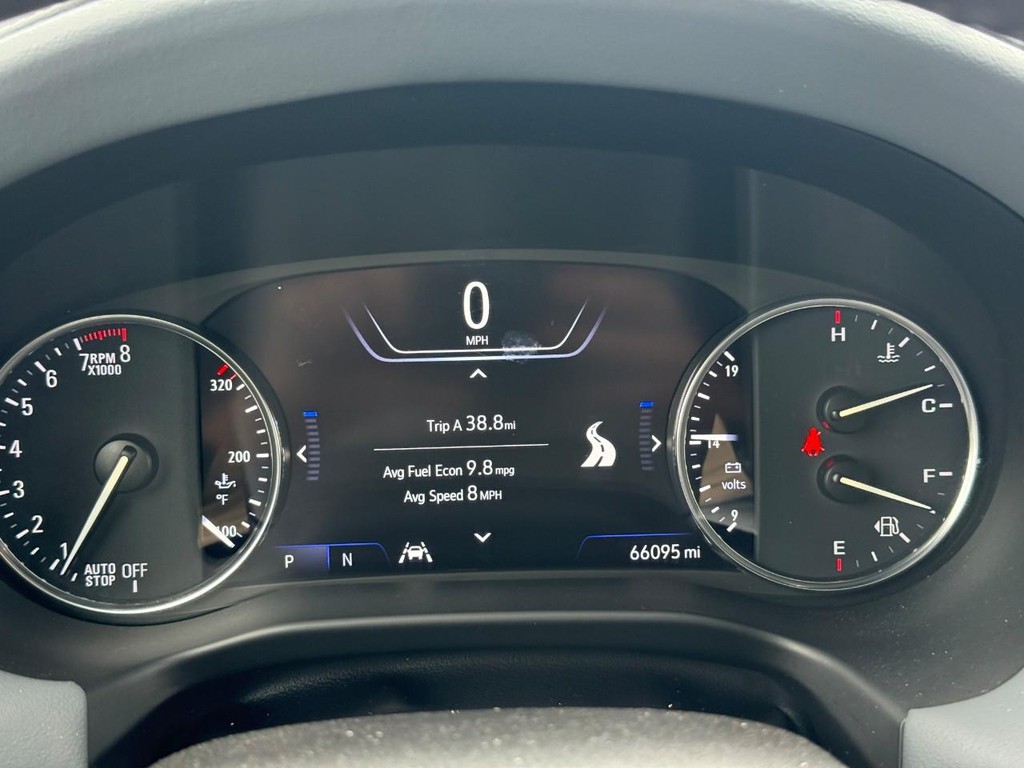 Buick Enclave Vehicle Full-screen Gallery Image 22