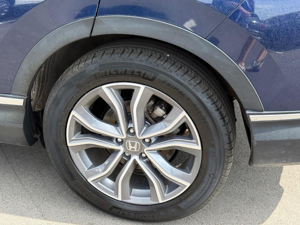 Honda CR-V Hybrid Vehicle Full-screen Gallery Image 08