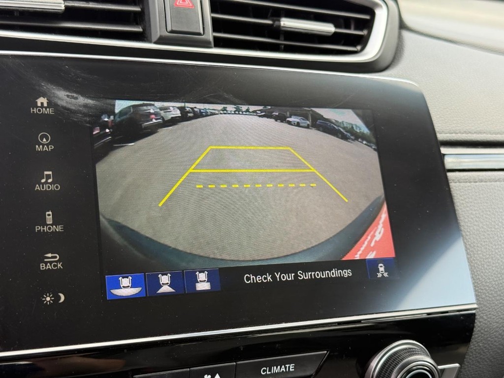 Honda CR-V Hybrid Vehicle Full-screen Gallery Image 23