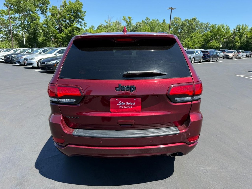 Jeep Grand Cherokee WK Vehicle Full-screen Gallery Image 06