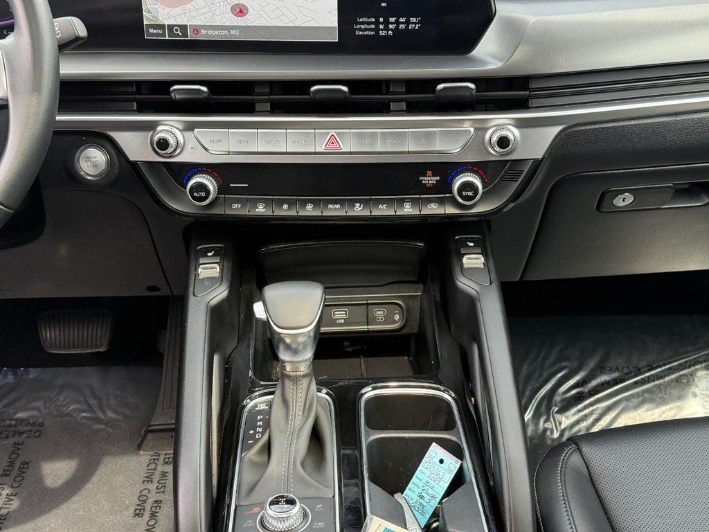 Kia Telluride Vehicle Full-screen Gallery Image 13