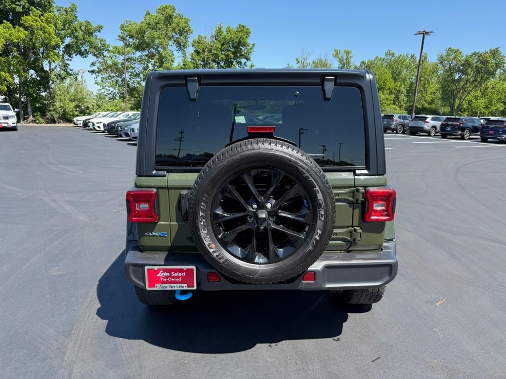 Jeep Wrangler 4xe Vehicle Full-screen Gallery Image 07