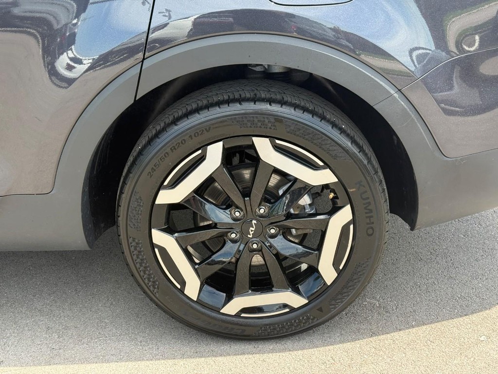 Kia Telluride Vehicle Full-screen Gallery Image 05