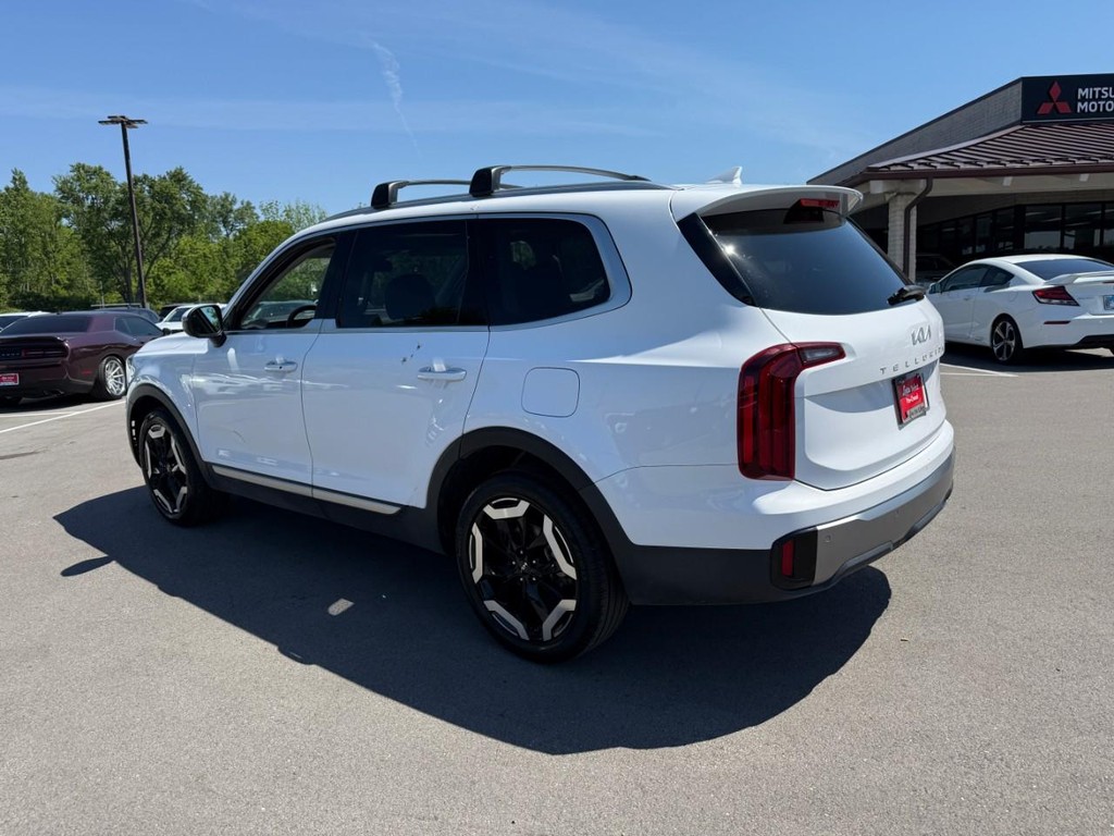 Kia Telluride Vehicle Full-screen Gallery Image 08