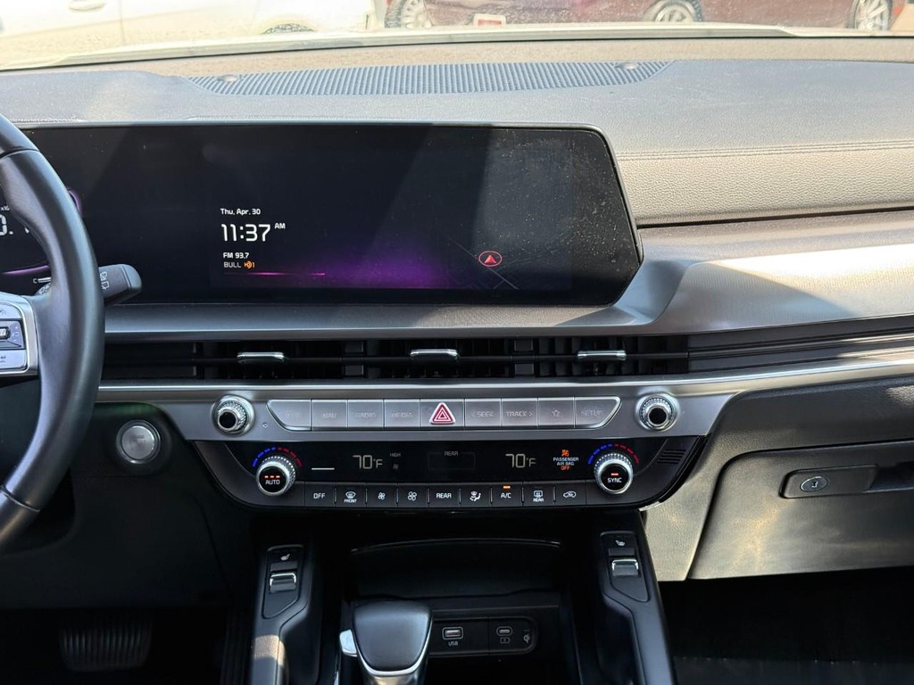 Kia Telluride Vehicle Full-screen Gallery Image 16