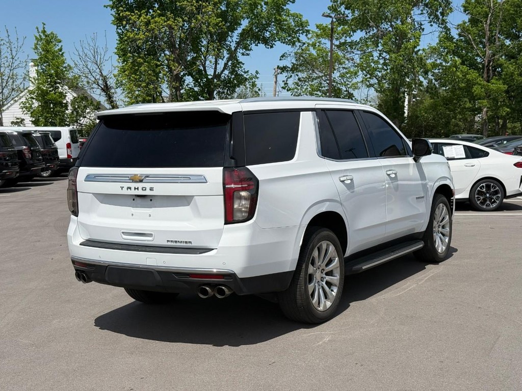 Chevrolet Tahoe Vehicle Full-screen Gallery Image 03