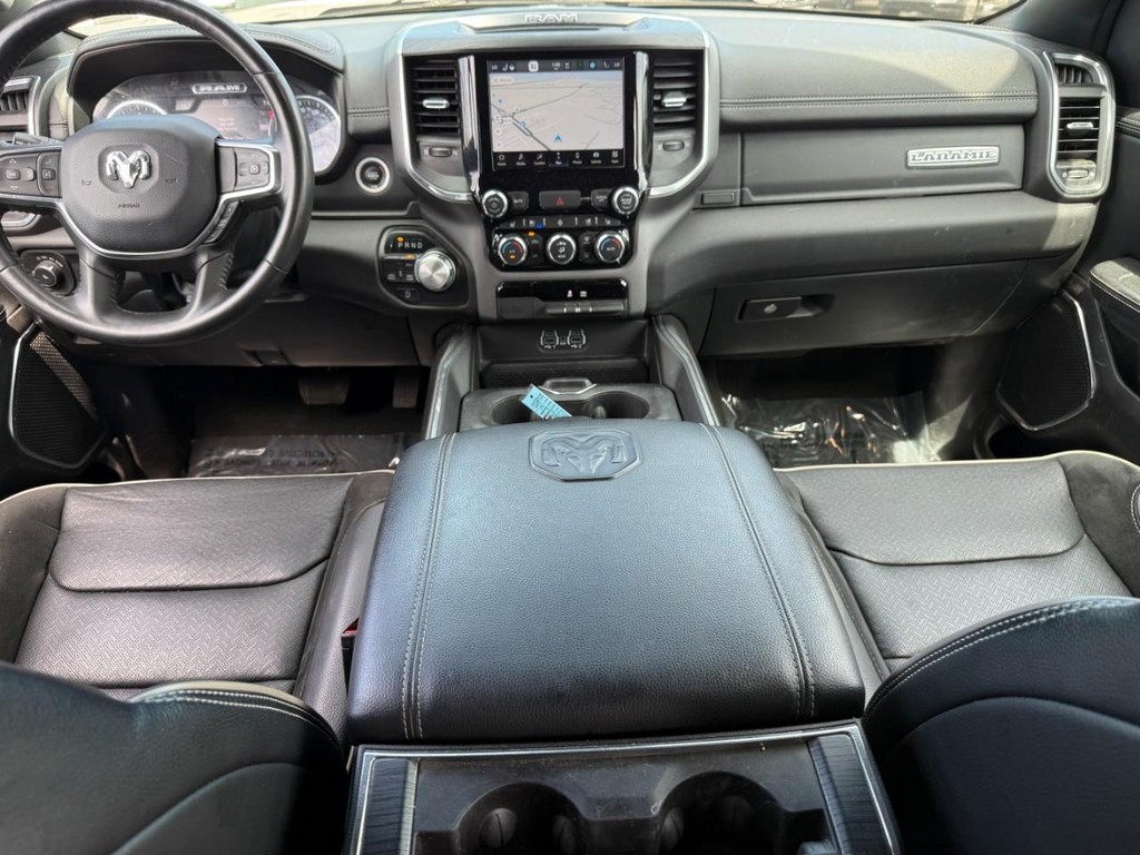 Ram 1500 Vehicle Full-screen Gallery Image 11
