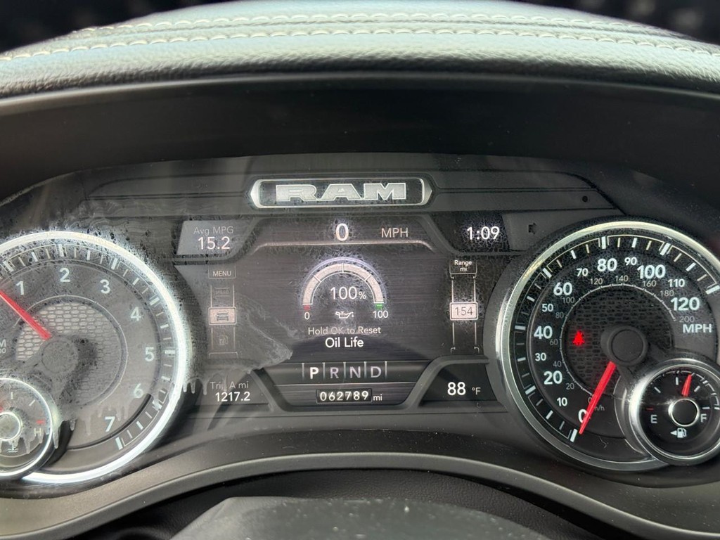 Ram 1500 Vehicle Full-screen Gallery Image 21