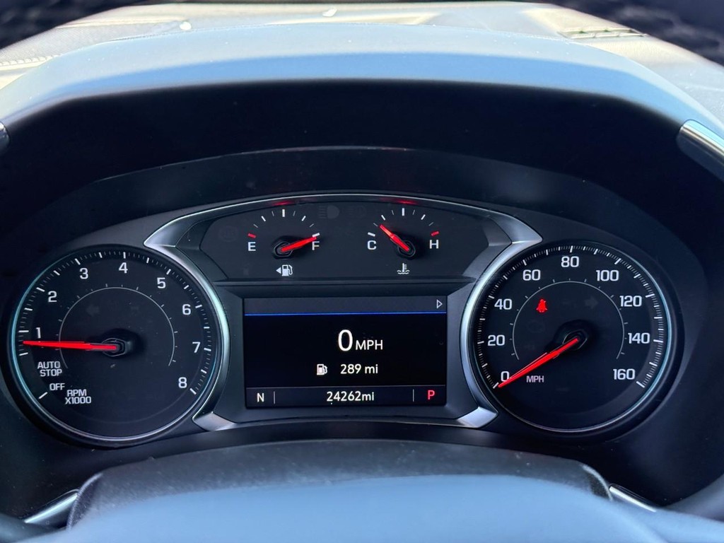 Chevrolet Equinox Vehicle Full-screen Gallery Image 21