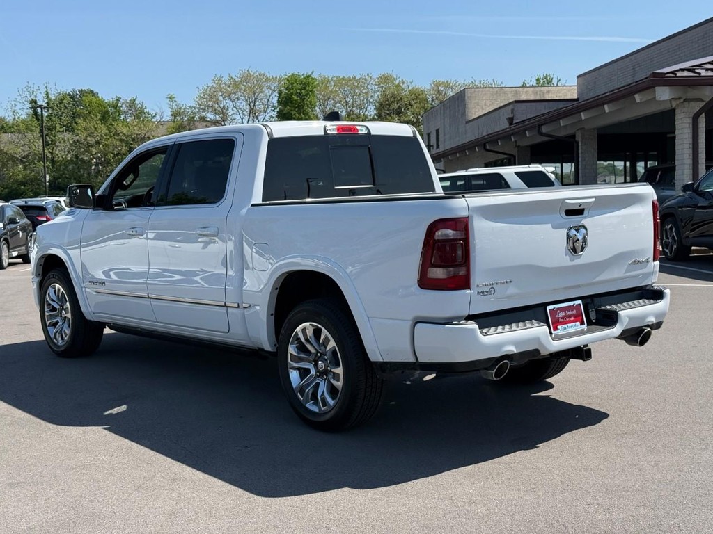 Ram 1500 Vehicle Full-screen Gallery Image 04